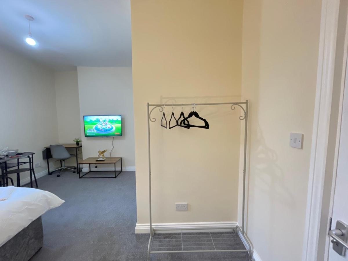 Fogs Property - Darlington City Apartments المظهر الخارجي الصورة
