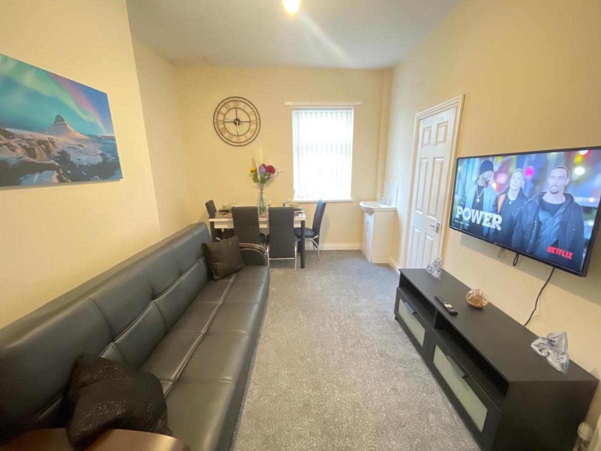 Fogs Property - Darlington City Apartments المظهر الخارجي الصورة