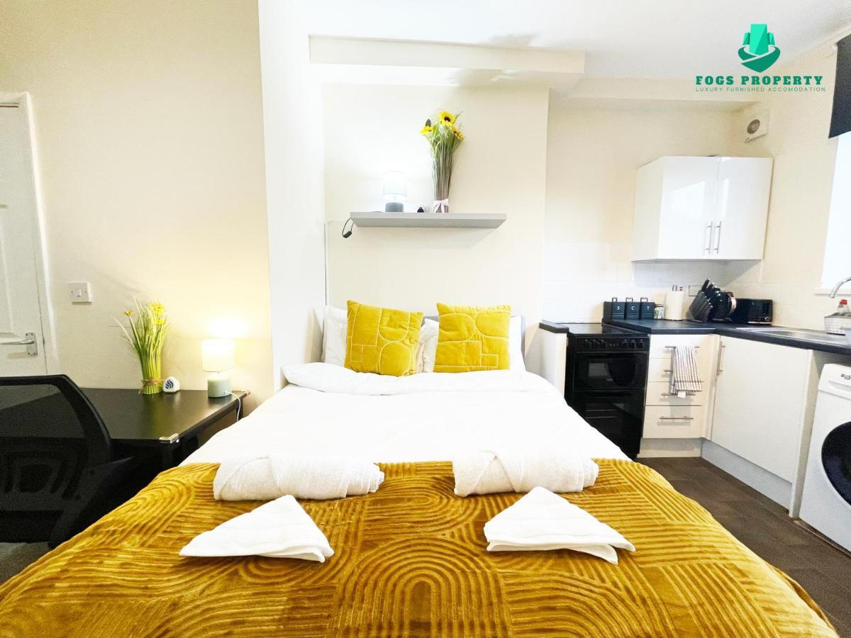 Fogs Property - Darlington City Apartments المظهر الخارجي الصورة