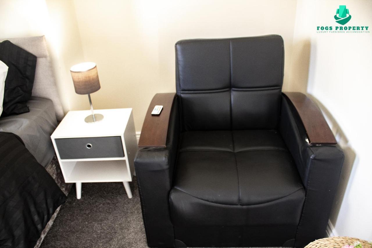 Fogs Property - Darlington City Apartments المظهر الخارجي الصورة