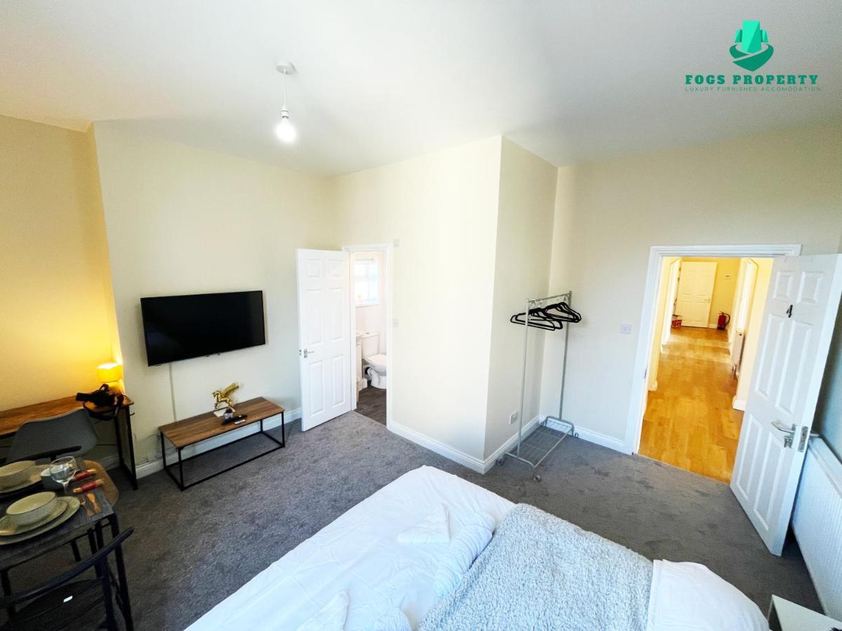 Fogs Property - Darlington City Apartments المظهر الخارجي الصورة