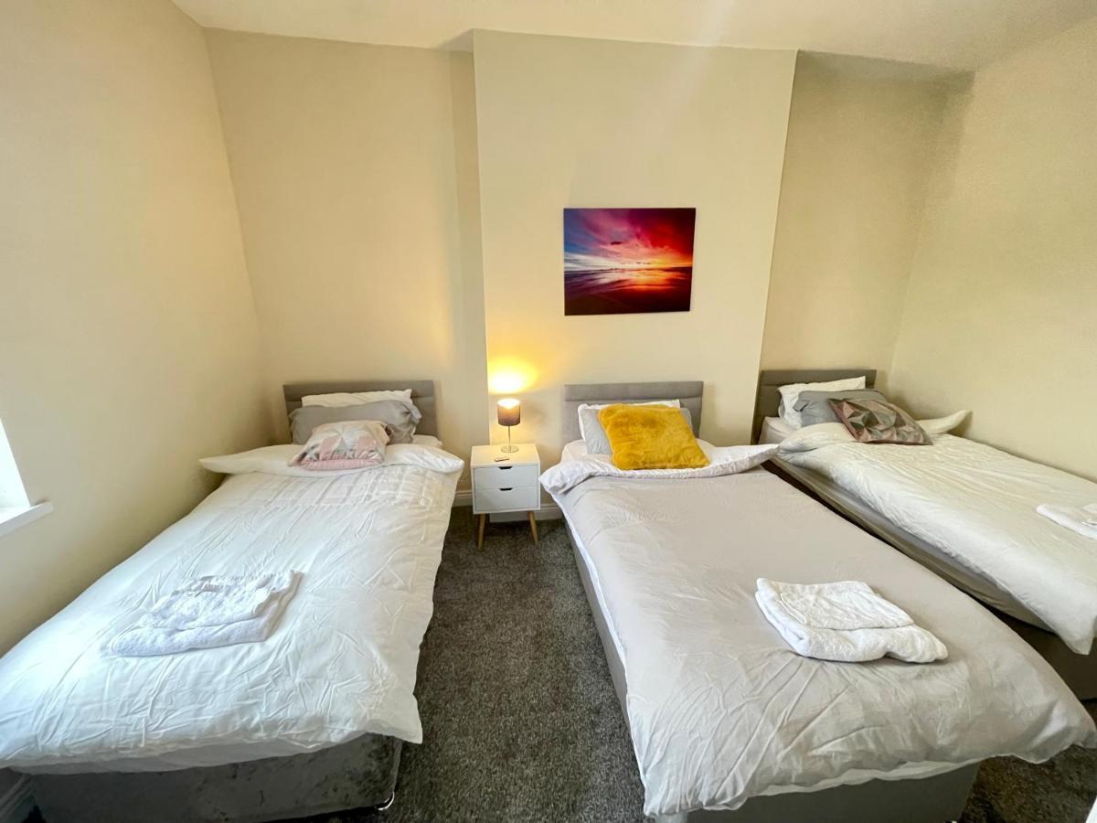 Fogs Property - Darlington City Apartments المظهر الخارجي الصورة